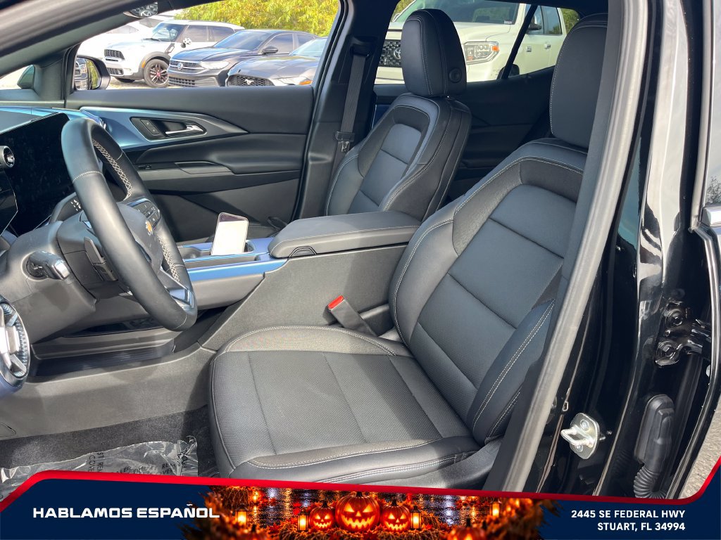 Used 2026 Chevrolet Equinox EV LT FWD image 14