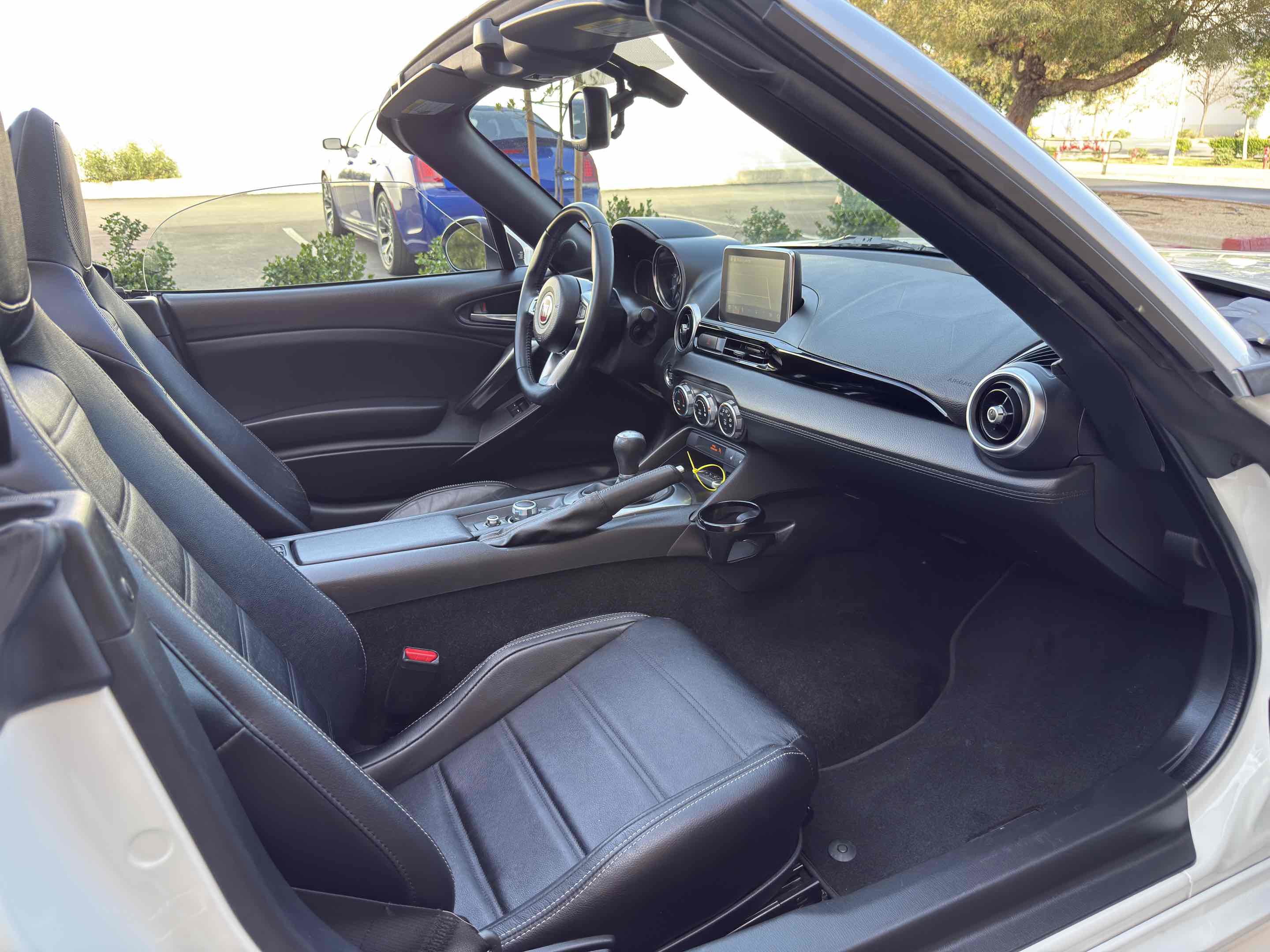 Used 2018 FIAT 124 Spider Lusso w/ Convenience Group image 63