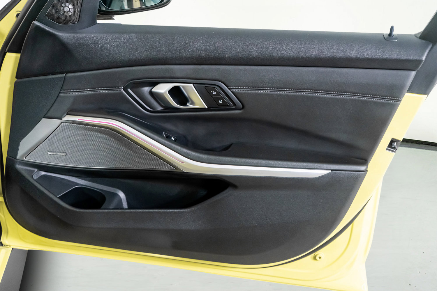 Used 2025 BMW M3 Competition w/ Executive Package image 46