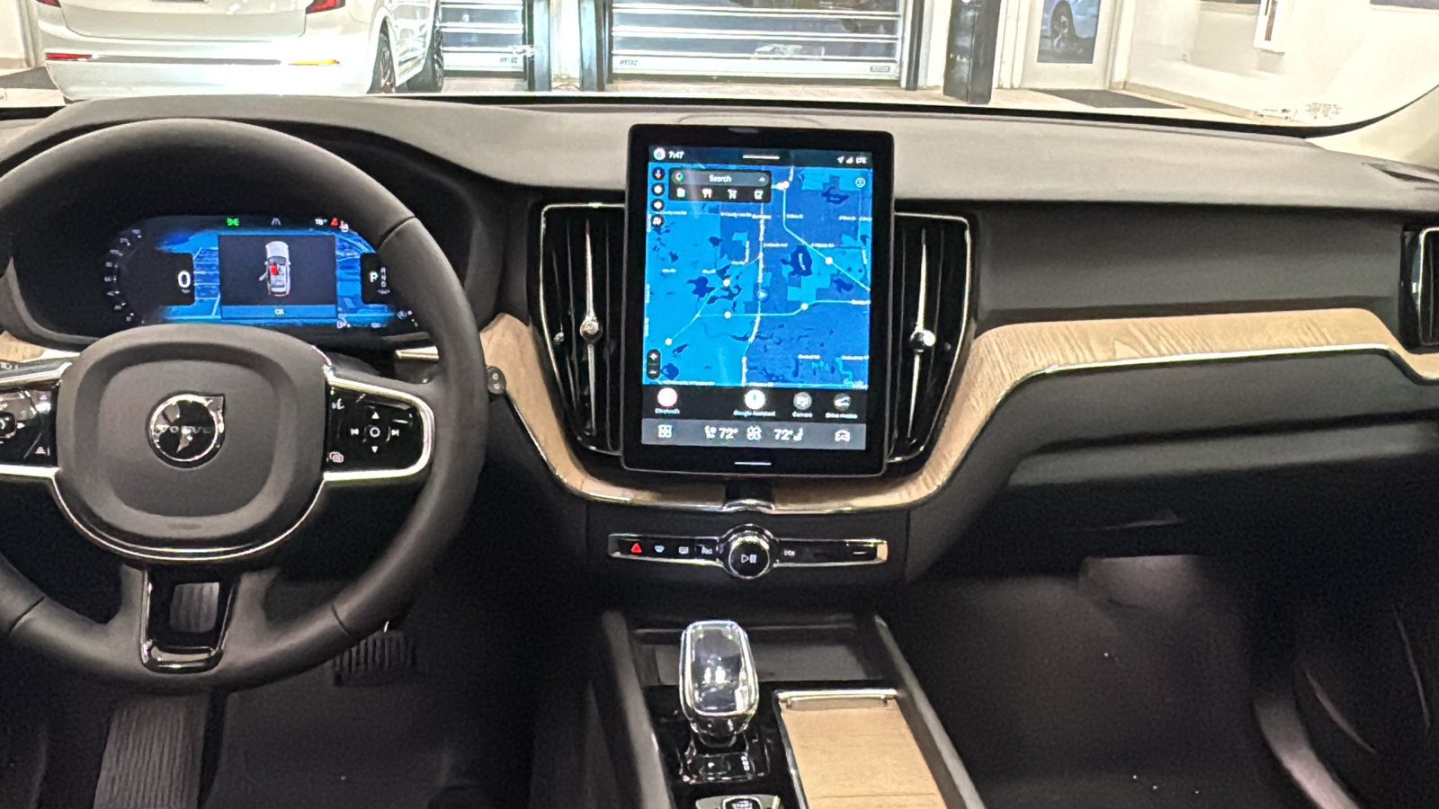 New 2027 Volvo XC60 B5 Core AWD/4WD image 11