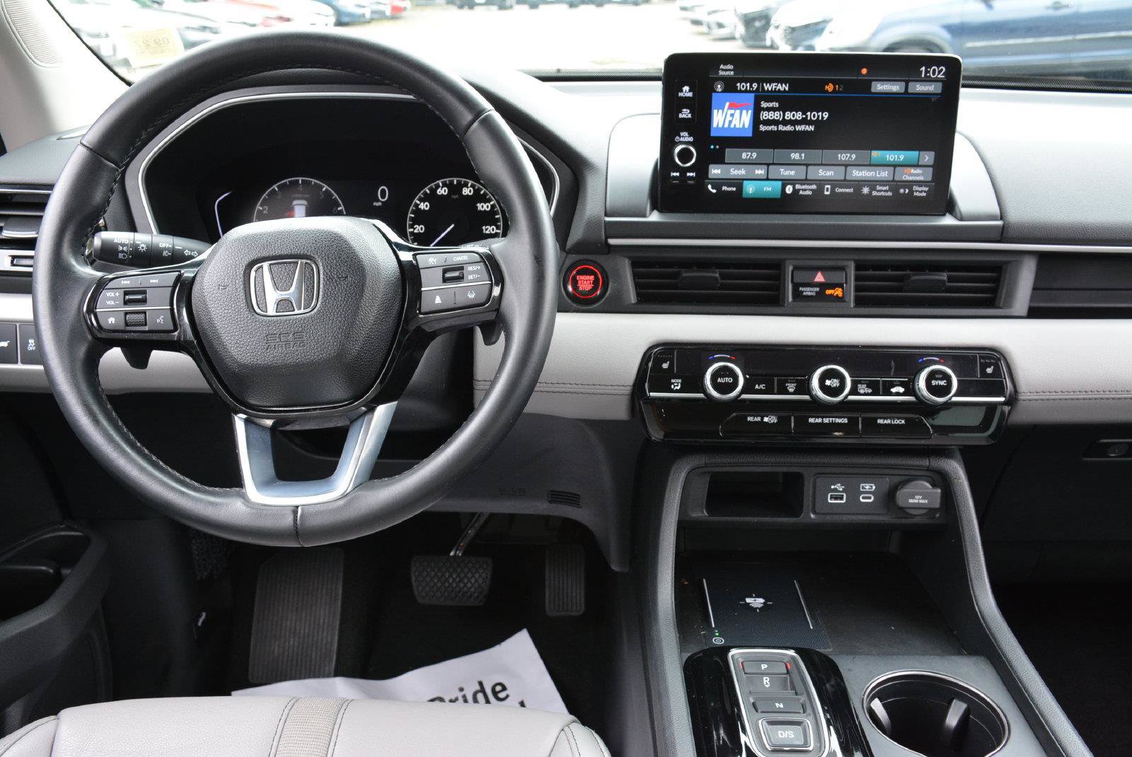 Used 2023 Honda Pilot EX-L image 15