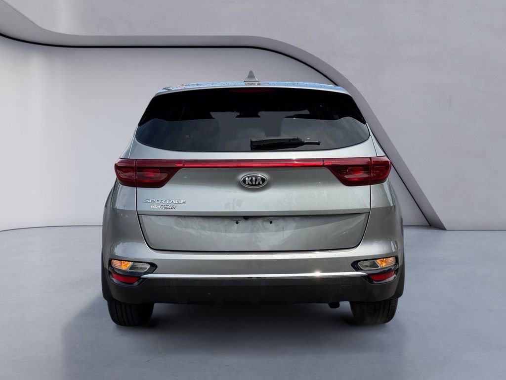 Used 2022 Kia Sportage LX w/ LX FWD Value Edition Package image 4