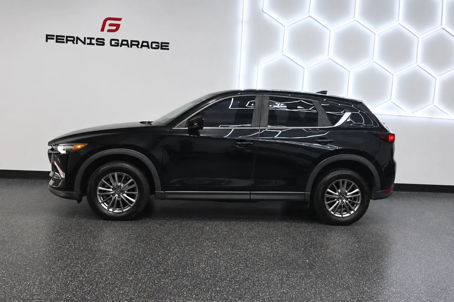 Used 2018 MAZDA CX-5 Sport w/ I-ACTIVSENSE Package FWD image 9