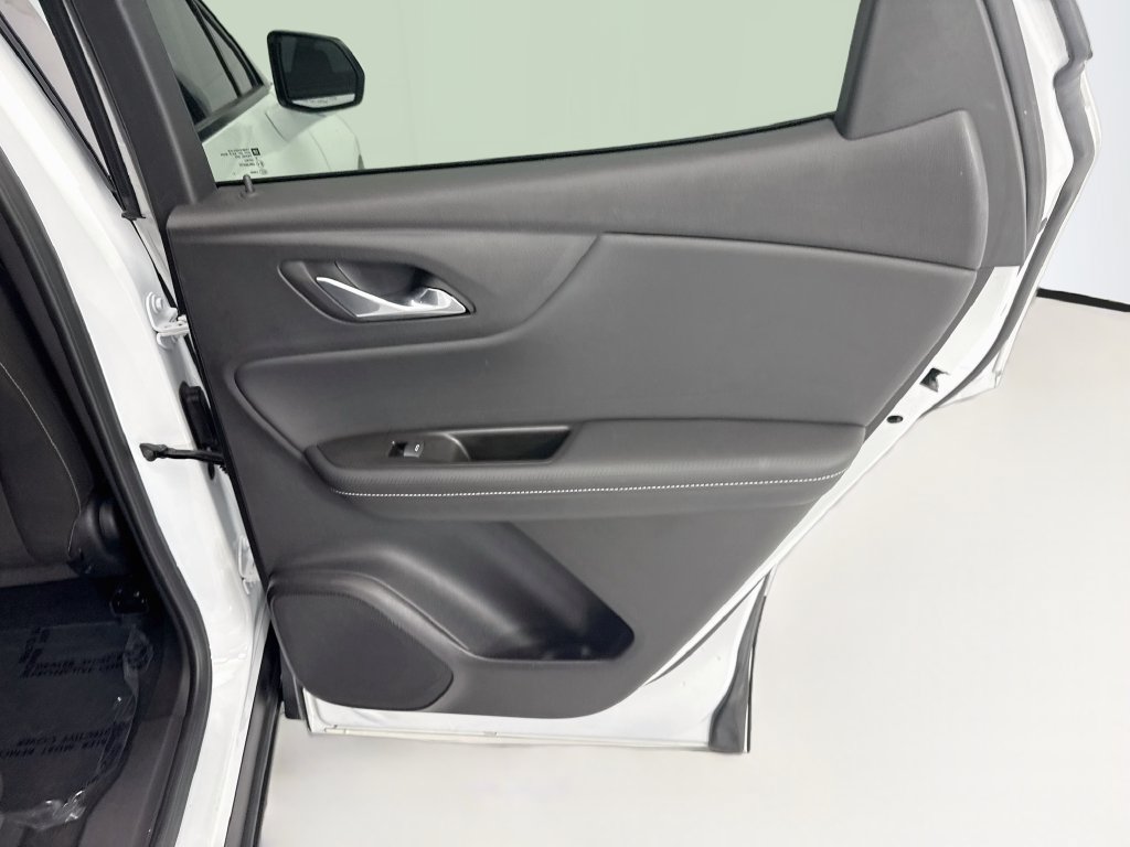 Used 2024 Chevrolet Blazer LT w/ Convenience Package FWD image 25