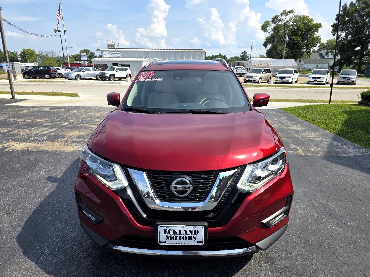 Used 2020 Nissan Rogue SL w/ Premium Package image 3