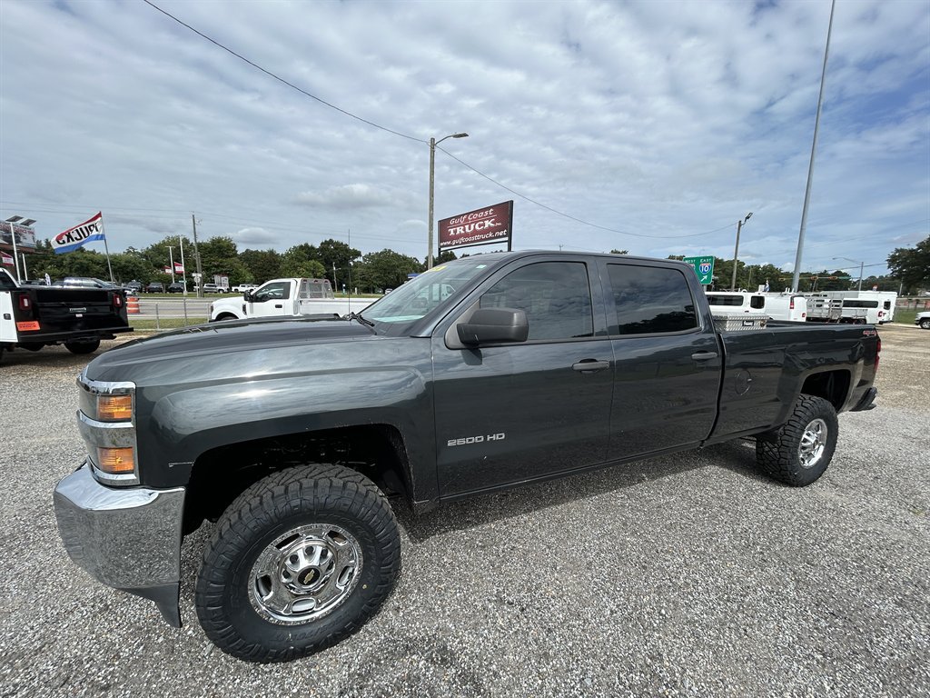 Used 2017 Chevrolet Silverado 2500 W/T AWD/4WD image 20