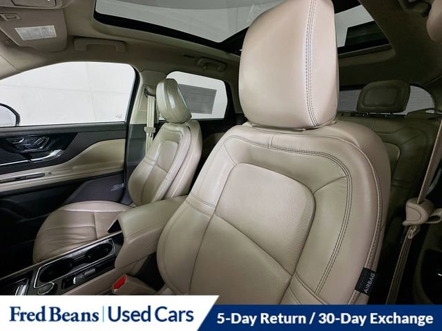 Certified 2022 Lincoln Corsair AWD w/ Premium Package image 23