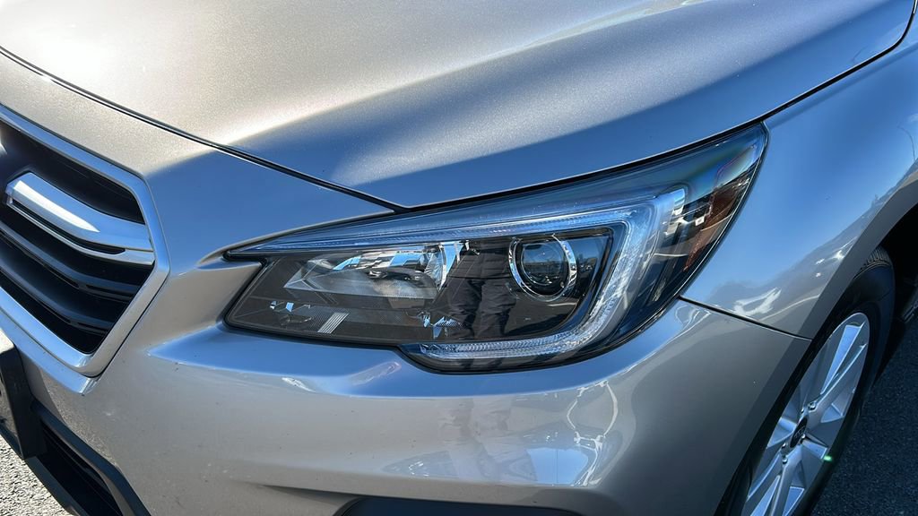 Used 2018 Subaru Outback 2.5i image 5