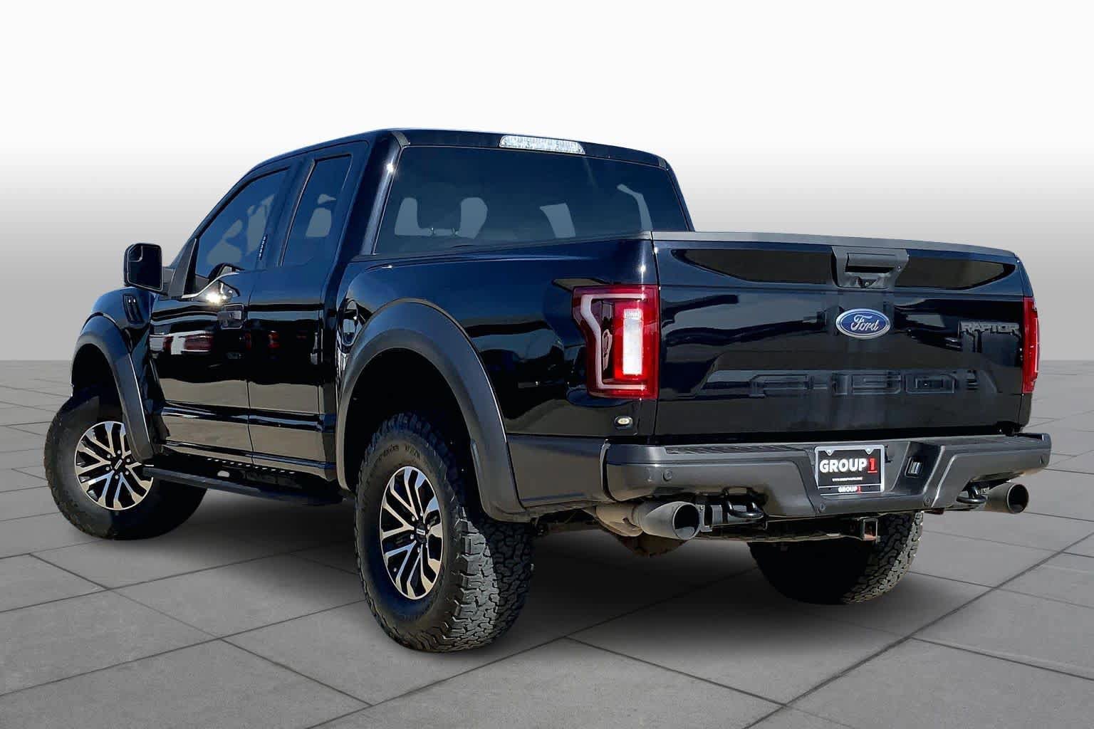 Used 2020 Ford F150 Raptor image 12