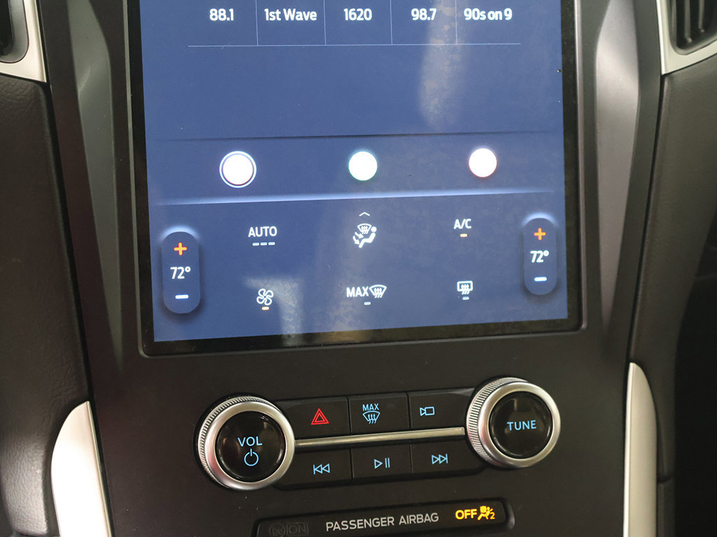 Used 2024 Ford Edge SE AWD/4WD image 40