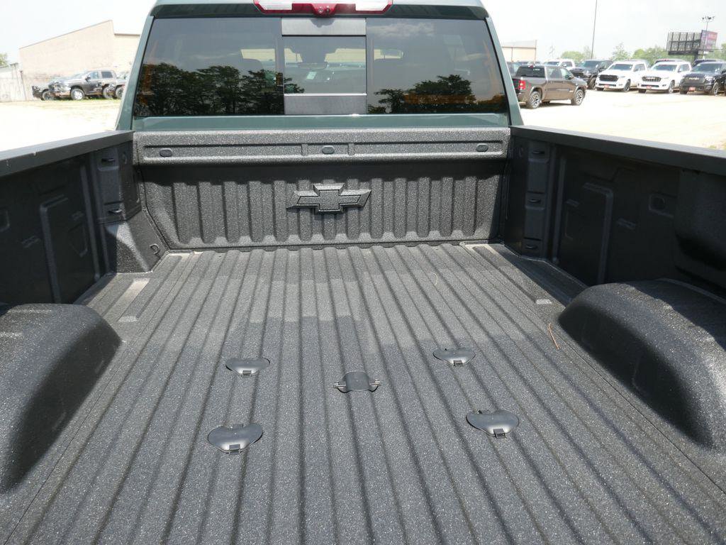 New 2026 Chevrolet Silverado 3500 LTZ w/ LTZ Plus Package AWD/4WD image 7