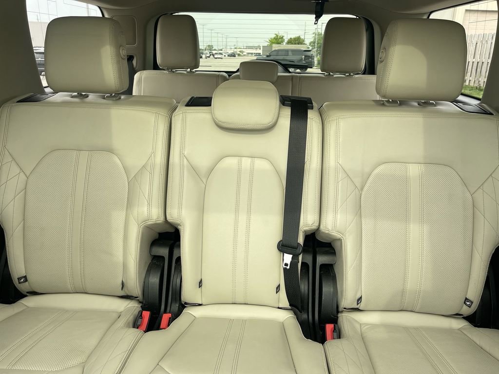 Used 2019 Ford Expedition Platinum AWD/4WD image 24