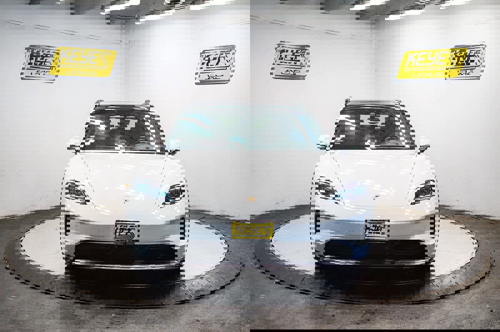 Used 2025 Porsche Taycan 4S image 6