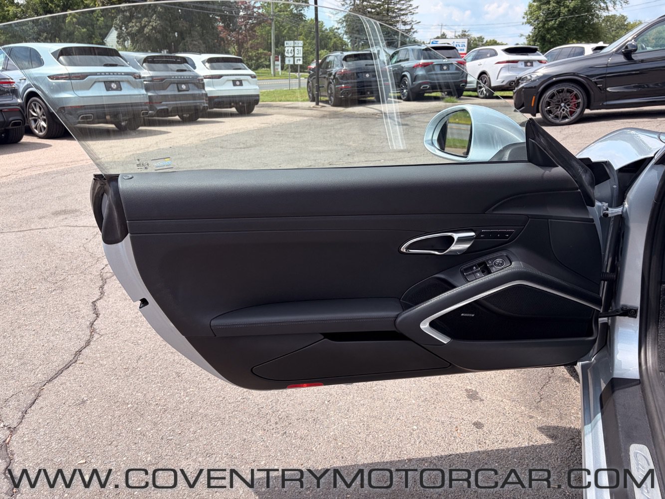 Used 2014 Porsche 911 Carrera S image 32