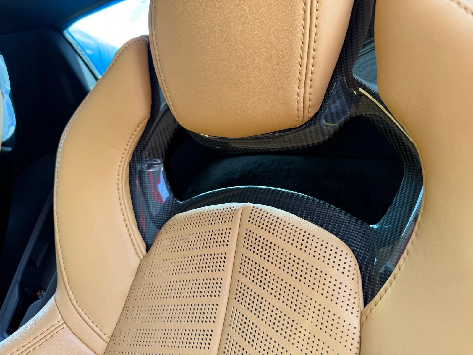 Used 2024 Chevrolet Corvette Stingray Preferred Conv w/ Battery Protection Package RWD image 28