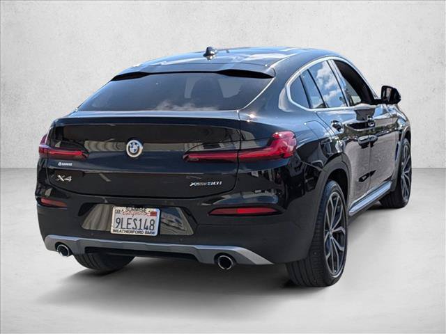 Used 2021 BMW X4 xDrive30i w/ Premium Package AWD/4WD image 5