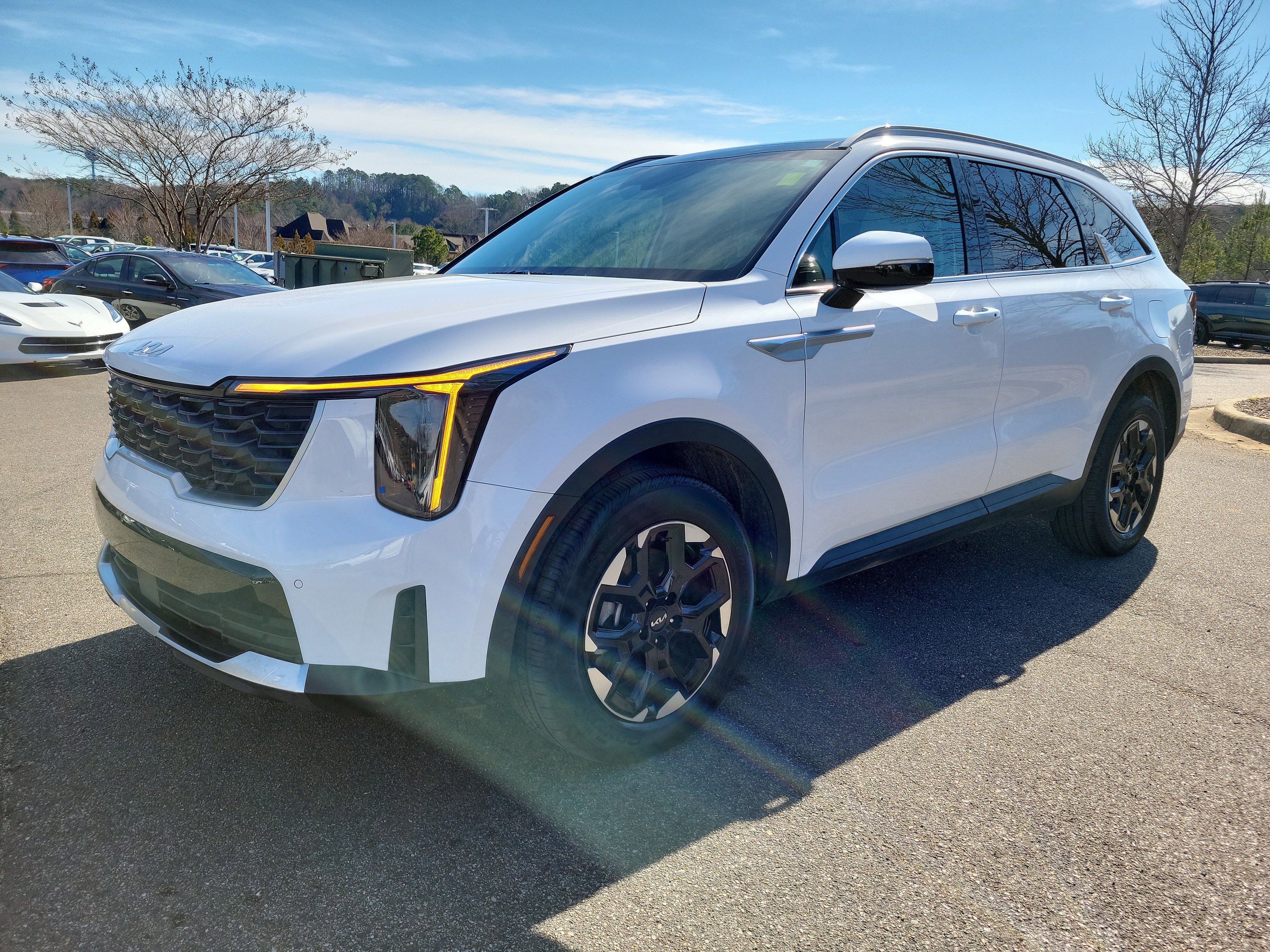 Used 2025 Kia Sorento S w/ Panoramic Sunroof Package image 25