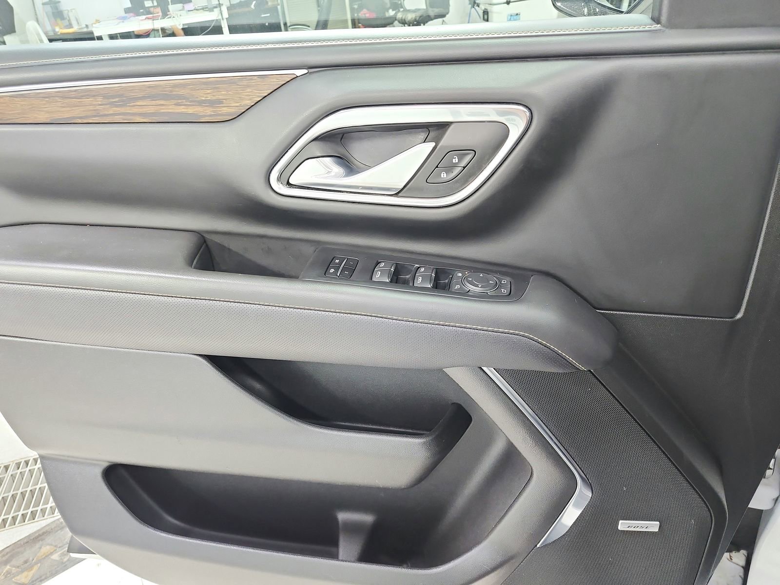 Used 2023 Chevrolet Tahoe Premier RWD image 34