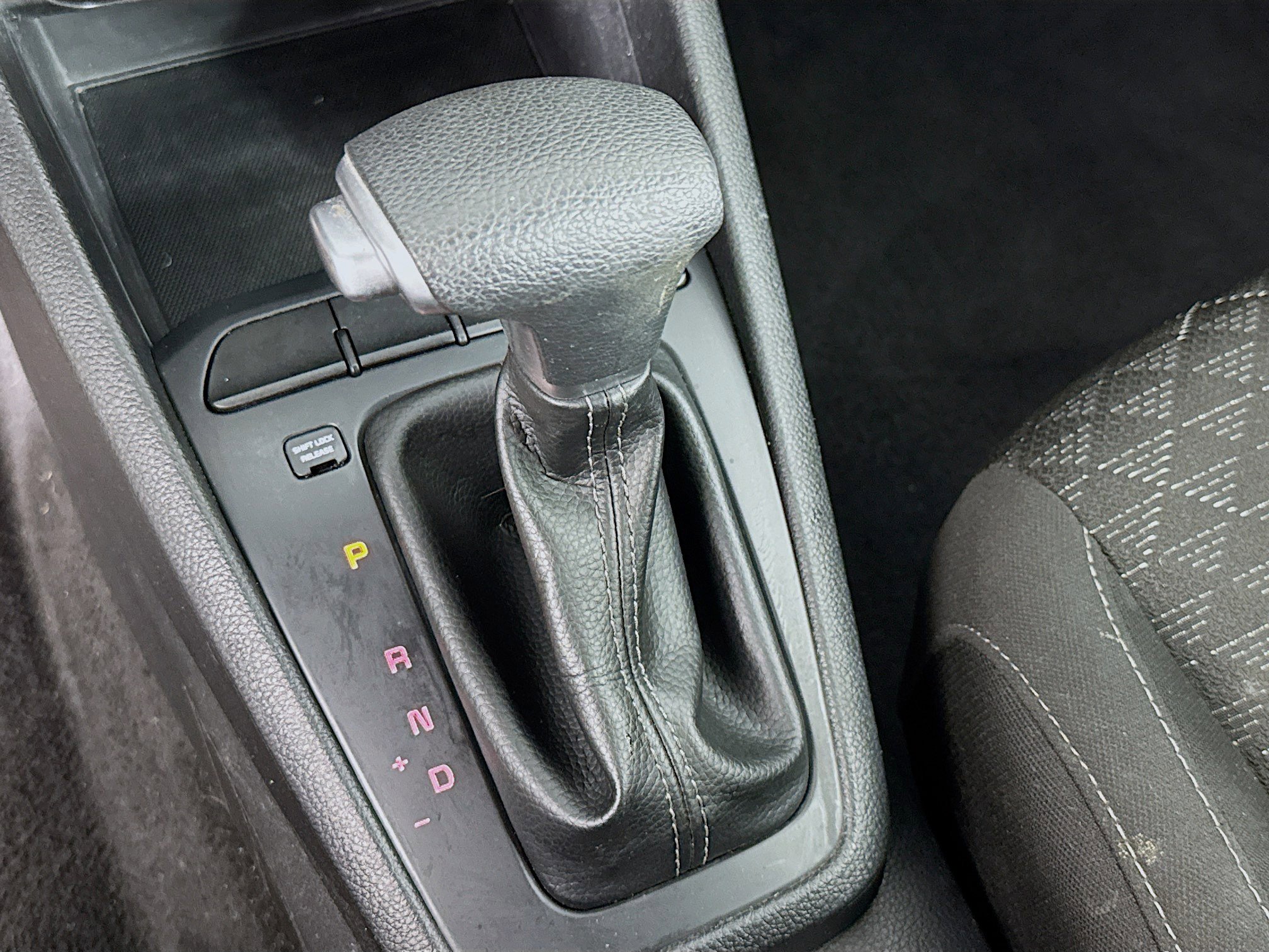 Used 2022 Kia Rio LX image 19