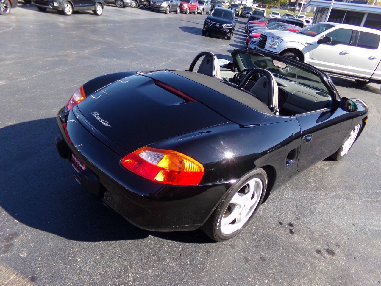 Used 1997 Porsche Boxster RWD image 2