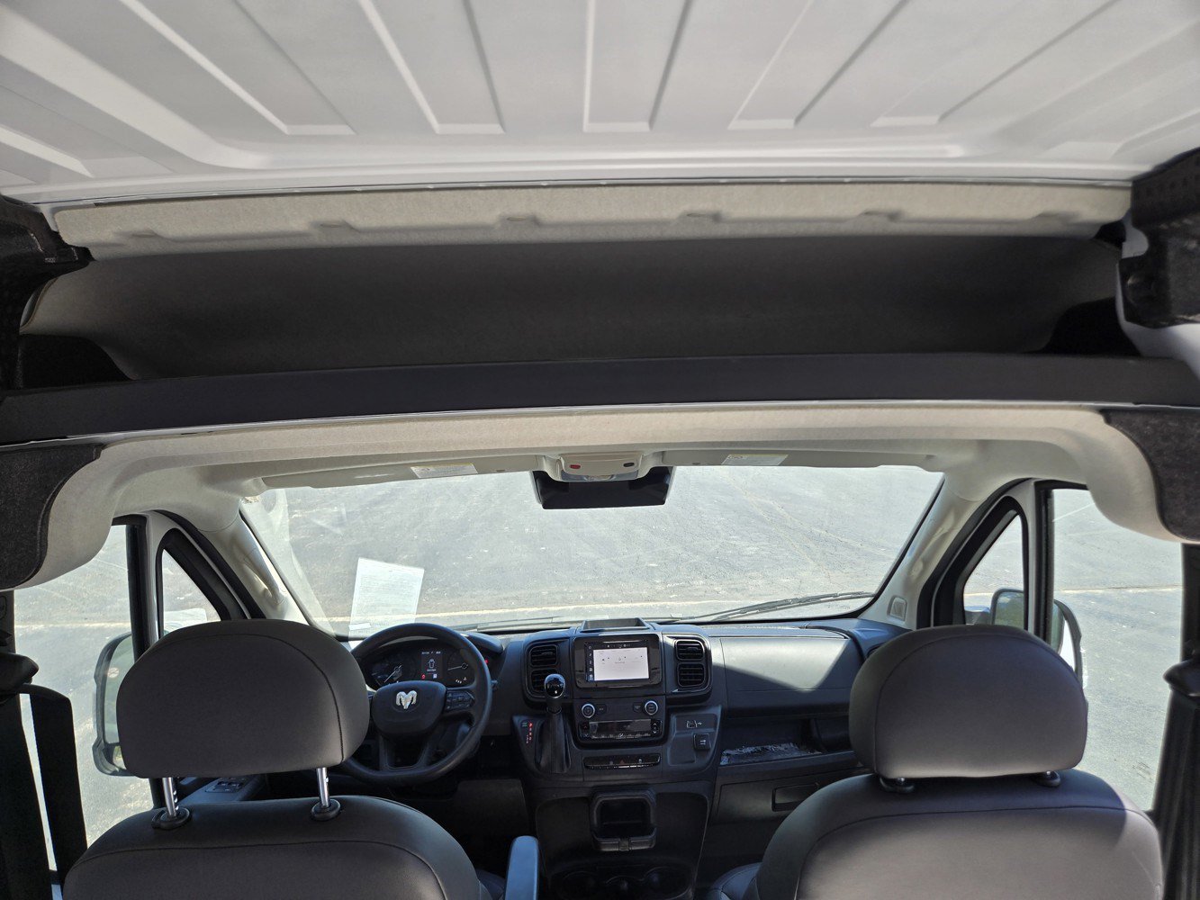 Used 2025 RAM ProMaster 2500 w/ Convenience Group FWD image 26