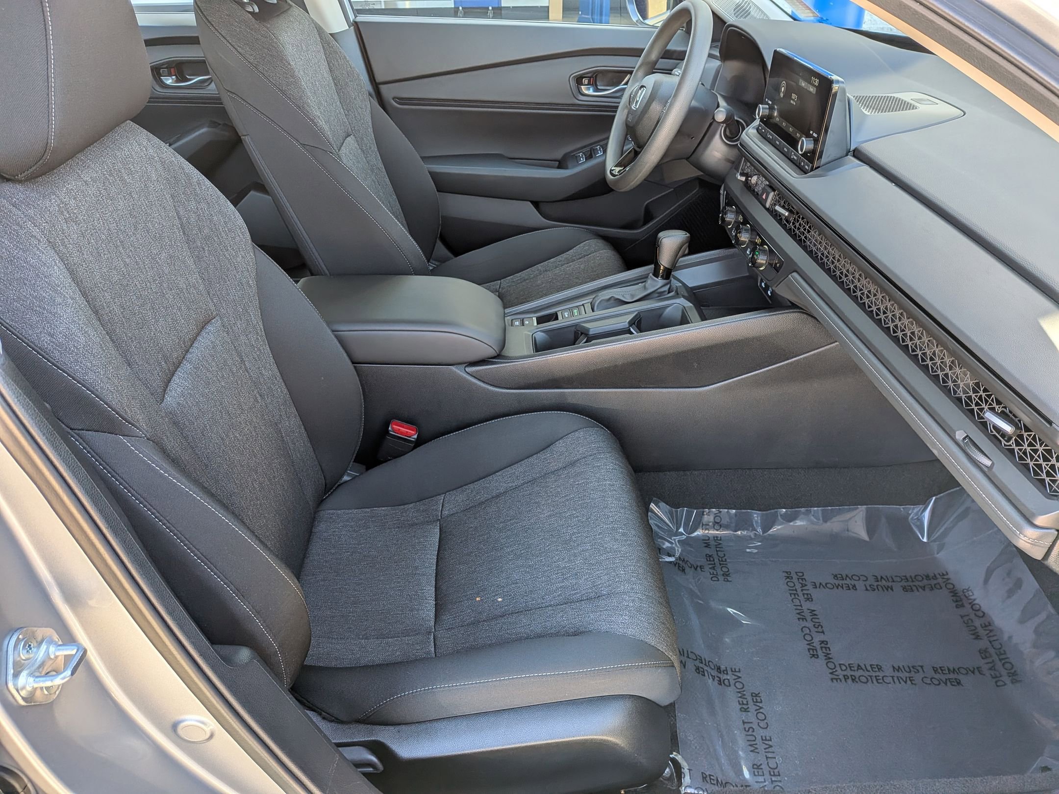 Certified 2025 Honda Accord SE image 30