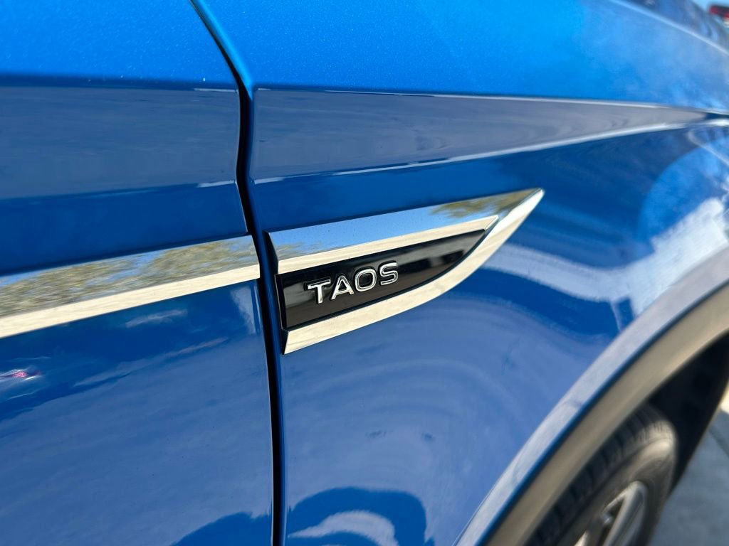 Certified 2023 Volkswagen Taos SE image 44