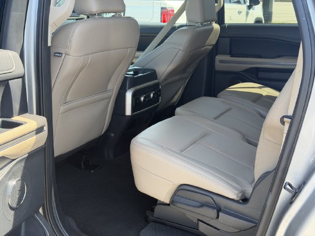 Used 2024 Ford Expedition Max XLT RWD image 23