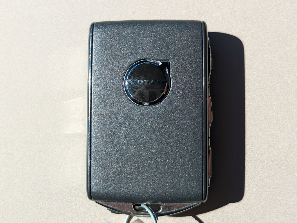 New 2026 Volvo XC90 B5 Plus w/ Protection Package Premier image 29