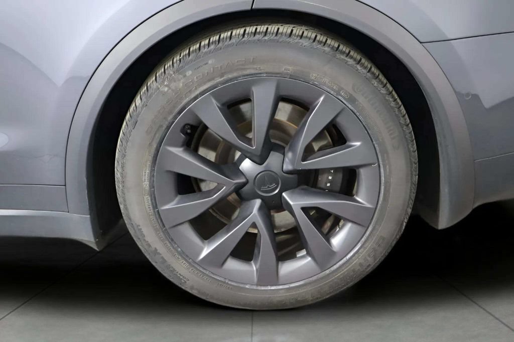 Used 2023 Tesla Model X AWD/4WD image 45