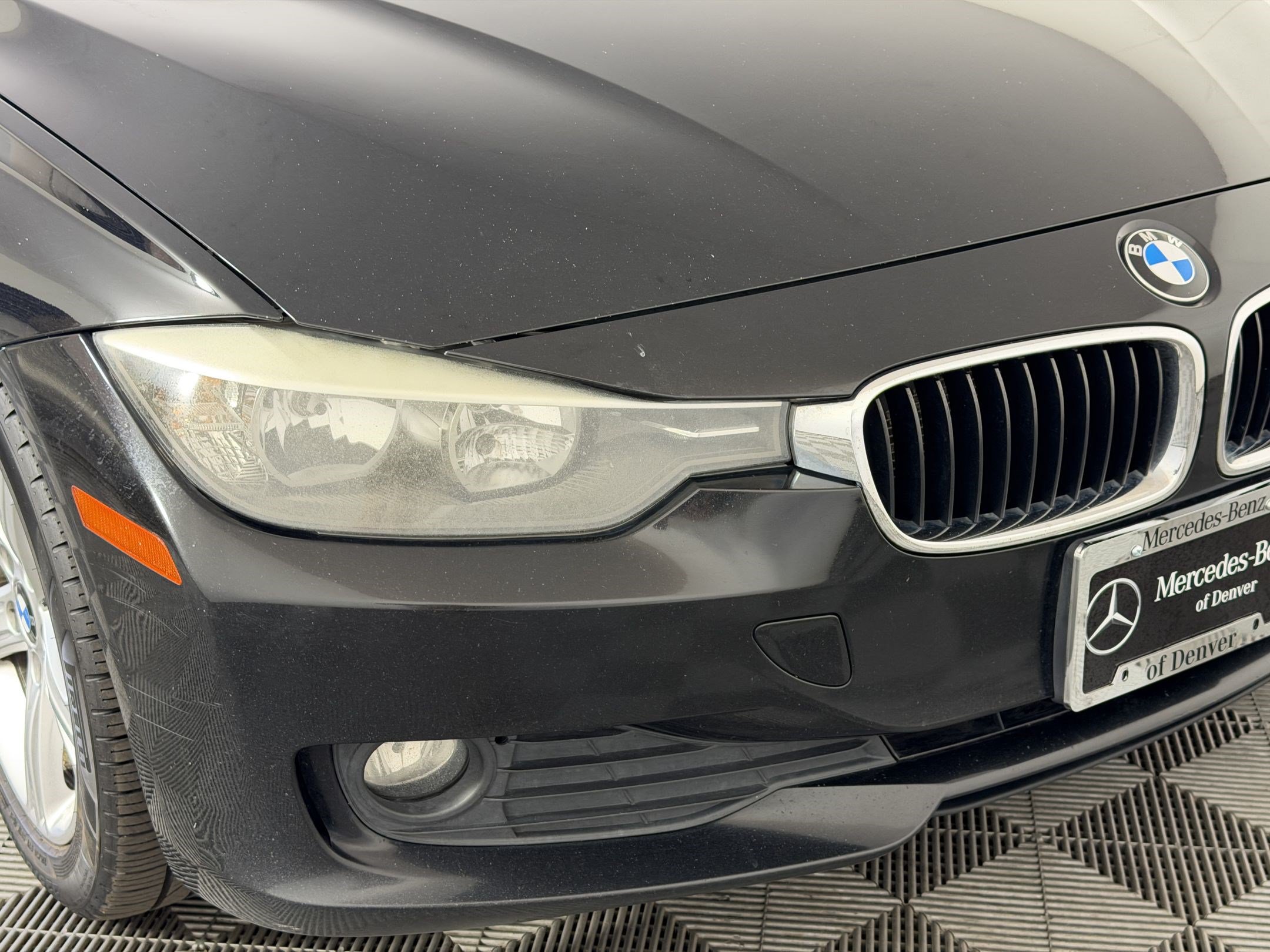 Used 2014 BMW 320i xDrive Sedan AWD/4WD image 12