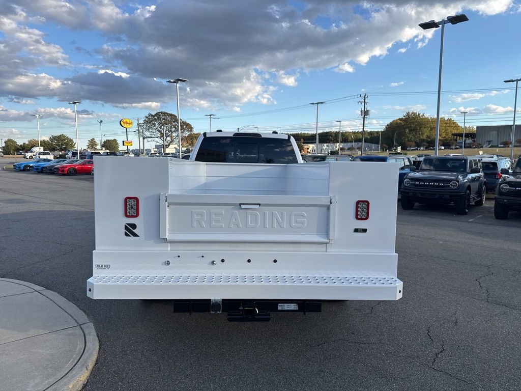 New 2026 Ford F350 XL w/ XL Chrome Package image 4