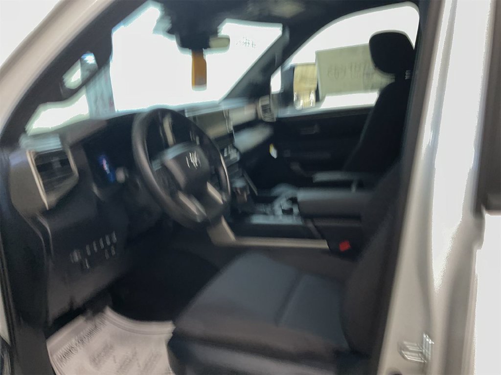 Used 2026 Toyota Tundra SR5 w/ SR5 Convenience Package AWD/4WD image 5