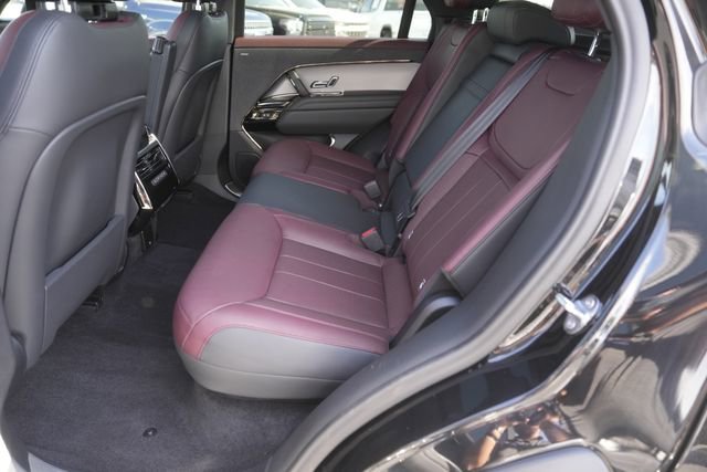 Used 2024 Land Rover Range Rover Sport Dynamic SE image 13