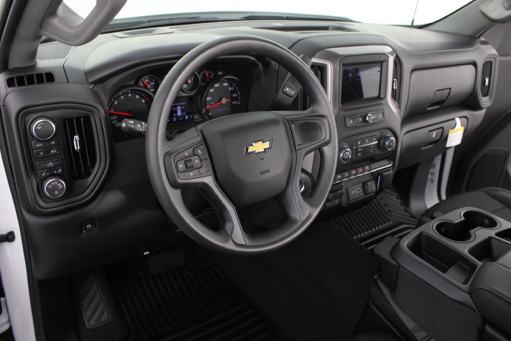 New 2026 Chevrolet Silverado 1500 Custom w/ Turbomax Blackout Package AWD/4WD image 8
