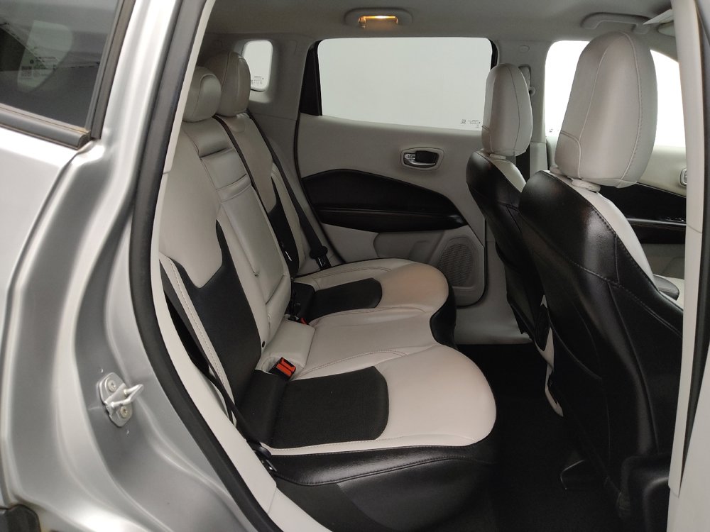 Used 2020 Jeep Compass Limited image 19