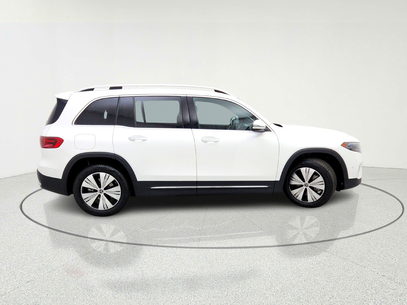 Certified 2024 Mercedes-Benz EQB 250+ image 7