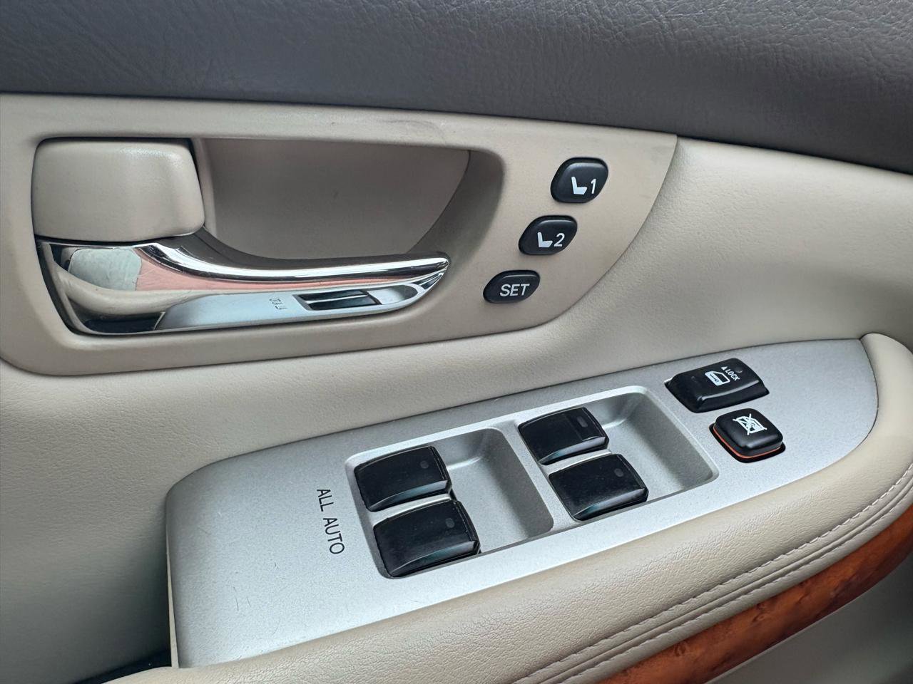 Used 2005 Lexus RX 330 image 58