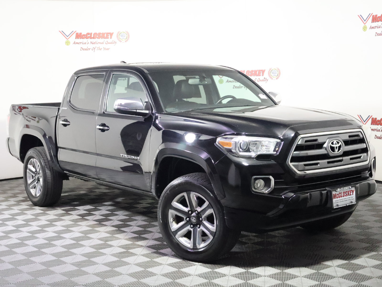 Used 2016 Toyota Tacoma Limited w/ Towing Package AWD/4WD image 2