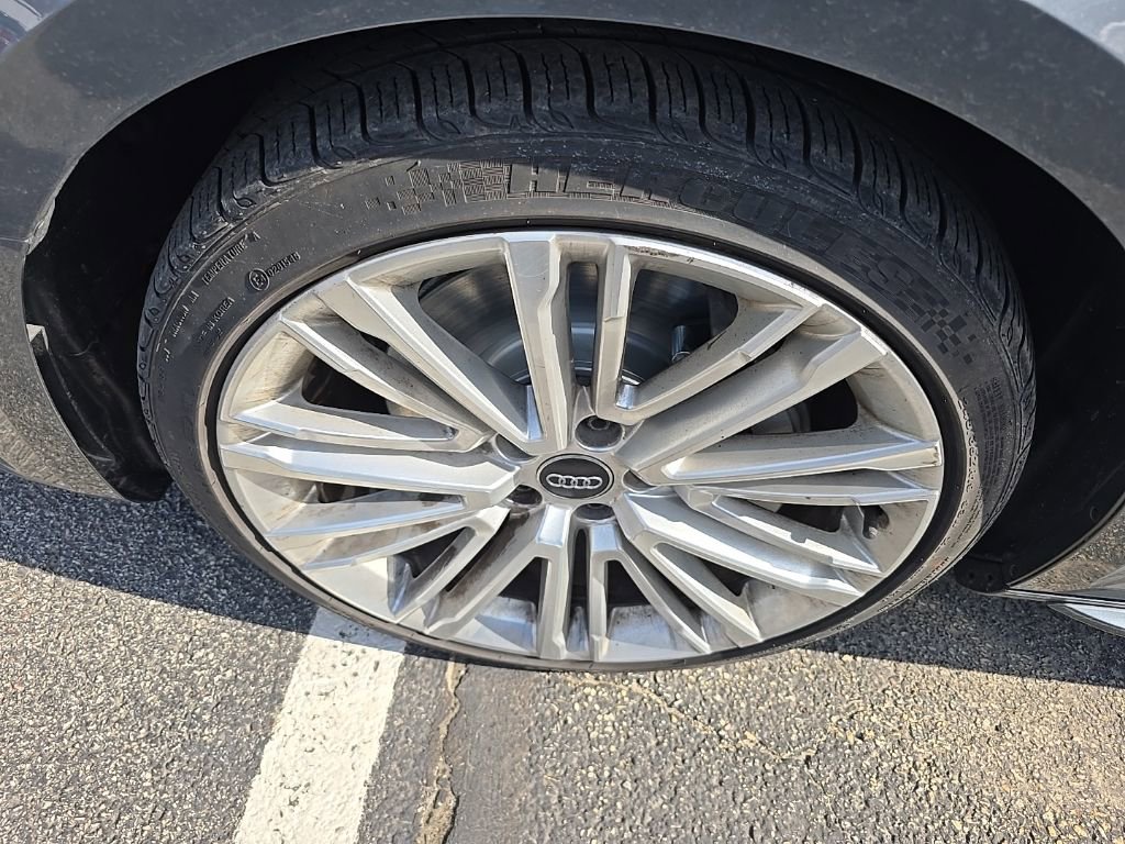 Used 2017 Audi A4 2.0T Prestige w/ Prestige Package image 8