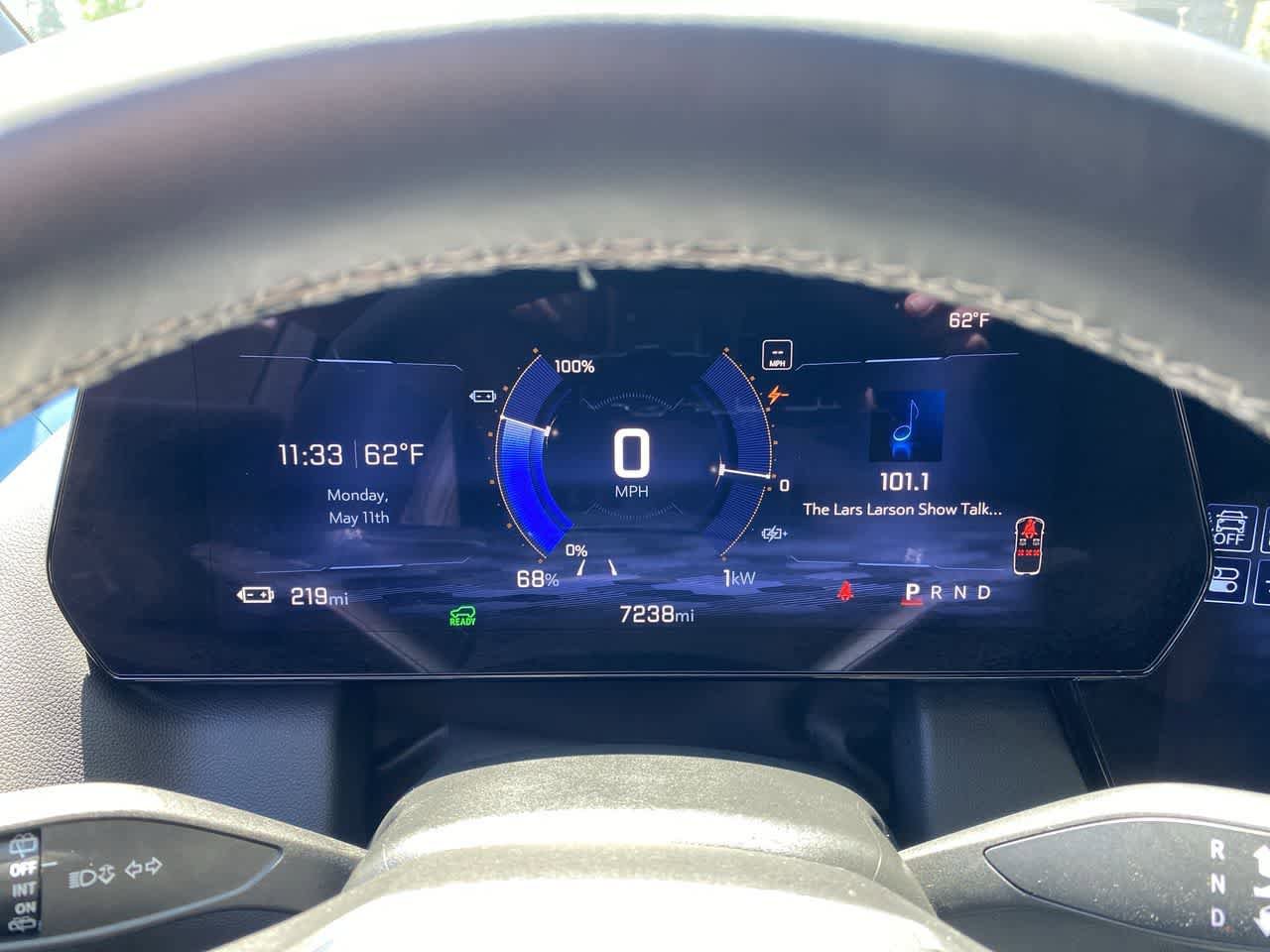 Used 2025 Chevrolet Equinox EV LT w/ Convenience Package FWD image 26