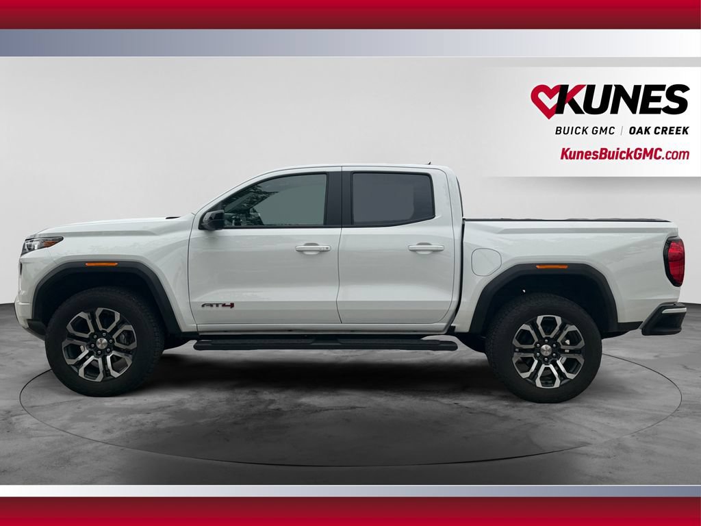 Used 2024 GMC Canyon AT4 w/ AT4 Premium Package AWD/4WD image 6