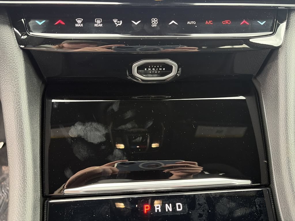 New 2026 Jeep Grand Cherokee Altitude RWD image 24