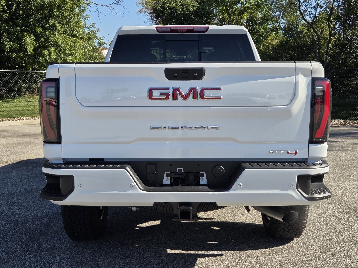 New 2026 GMC Sierra 2500 AT4 w/ AT4 Premium Plus Package AWD/4WD image 18
