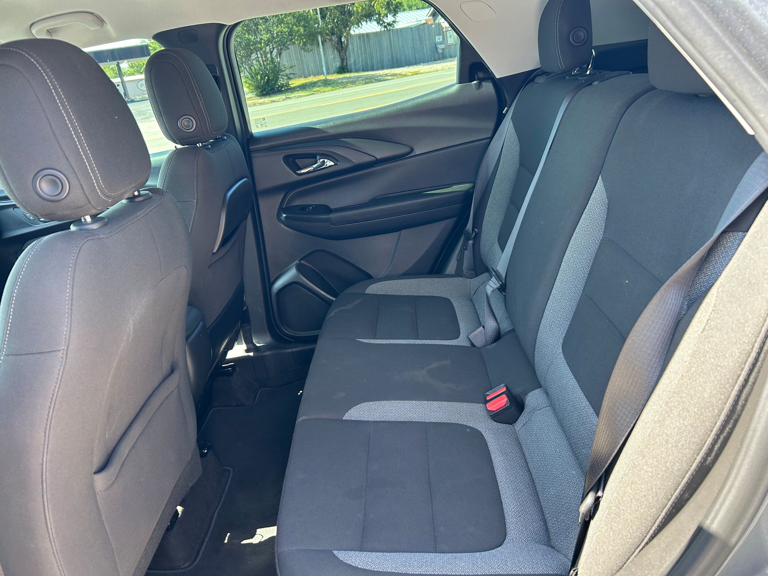 Used 2021 Chevrolet TrailBlazer LS FWD image 23