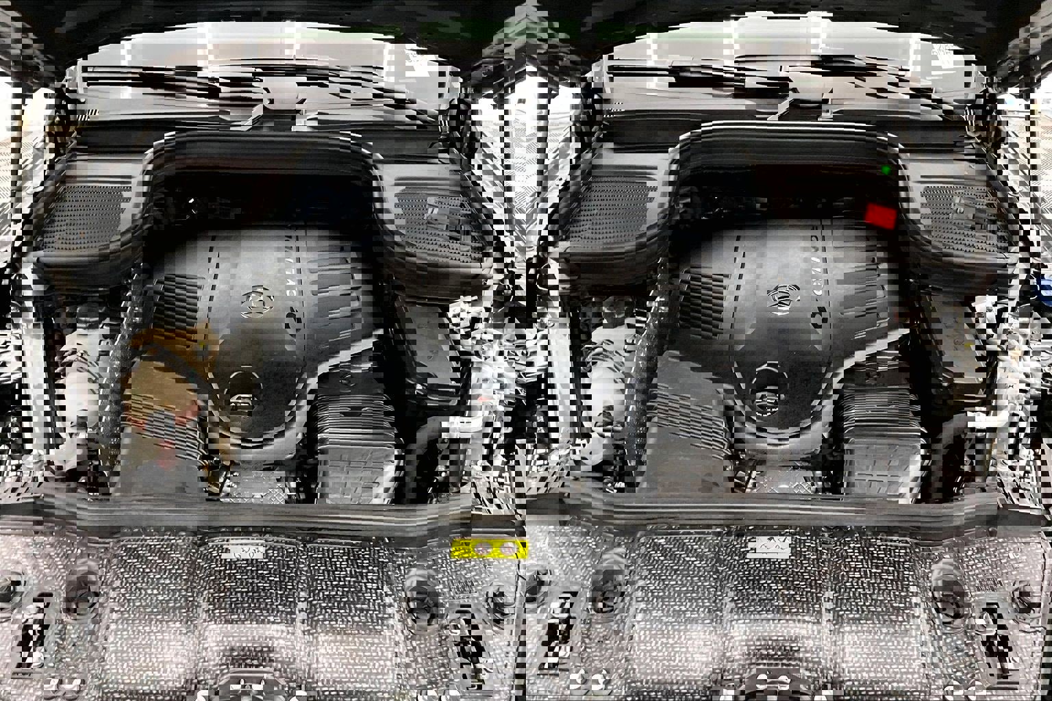 Used 2023 Mercedes-Benz GLS 450 4MATIC image 9