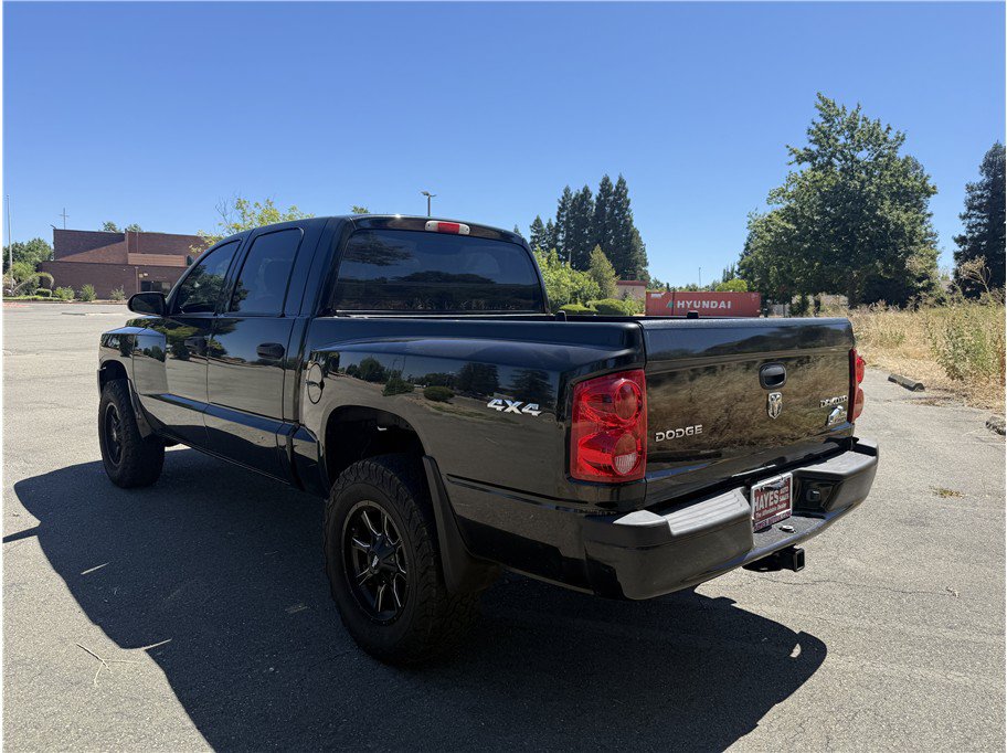 Used 2011 Dodge Dakota Big Horn AWD/4WD image 3