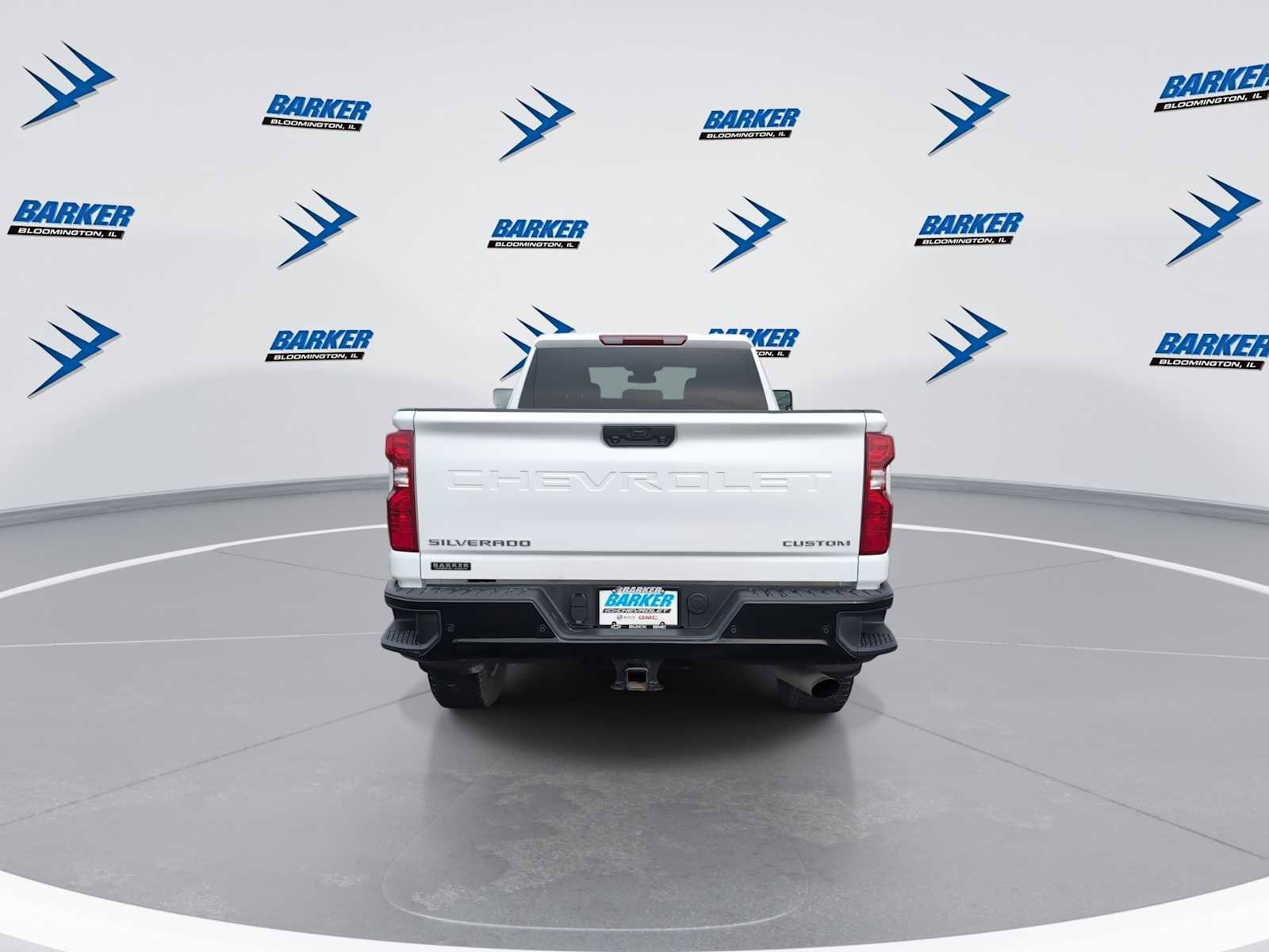 Used 2025 Chevrolet Silverado 2500 Custom w/ Custom Value Package image 7
