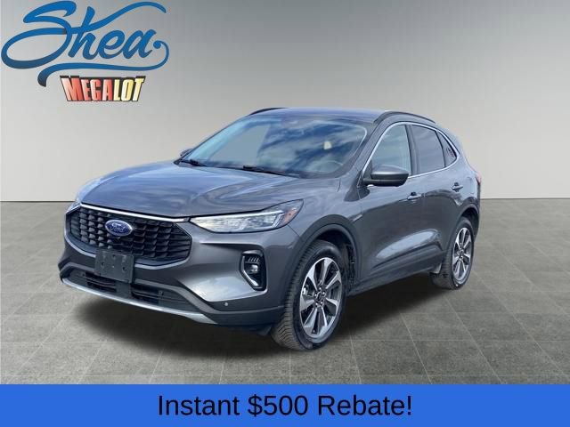 Used 2023 Ford Escape Platinum