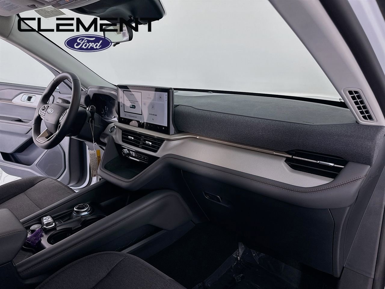 New 2026 Ford Explorer Active image 31